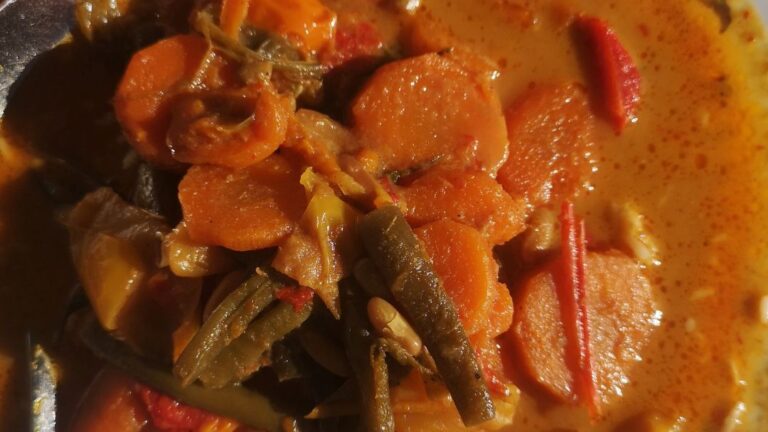 Saturday Kitchen – Chickpea & Veg Spicy Curry